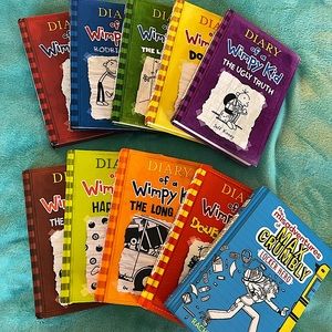 LAST CHANCE Like New-Comic Reading for Kids Bundle, Diary of a Whimpy Kid Bundle
